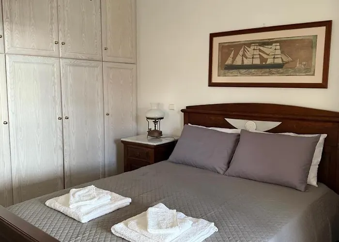 Mare Parikia (Paros)